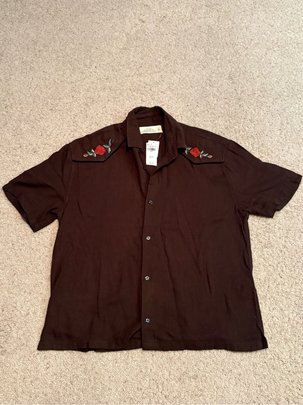 NWT A&F Short Sleeve Button Up size L